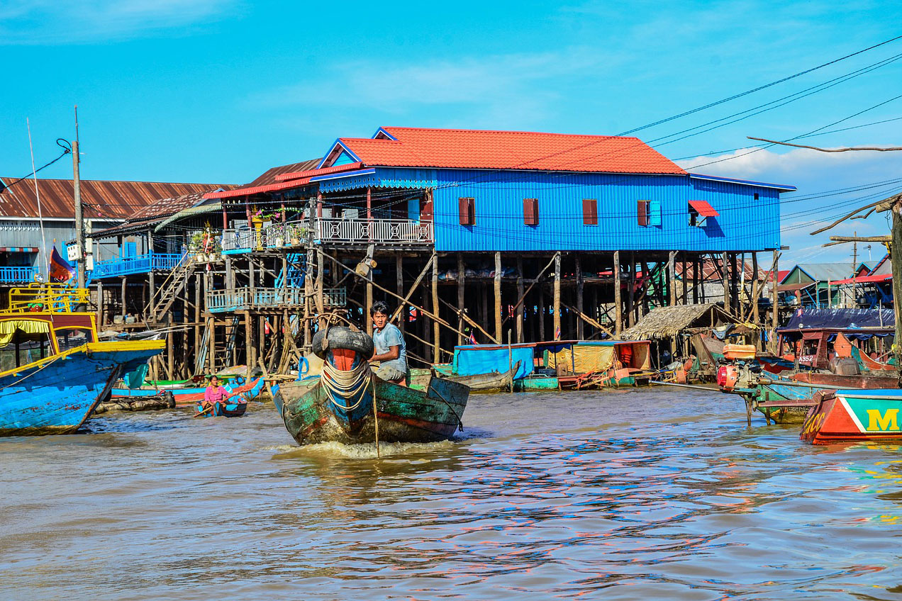 Dazzling Cambodia: Phnom Pen, Battambang and Siem Reap - Floating Villages