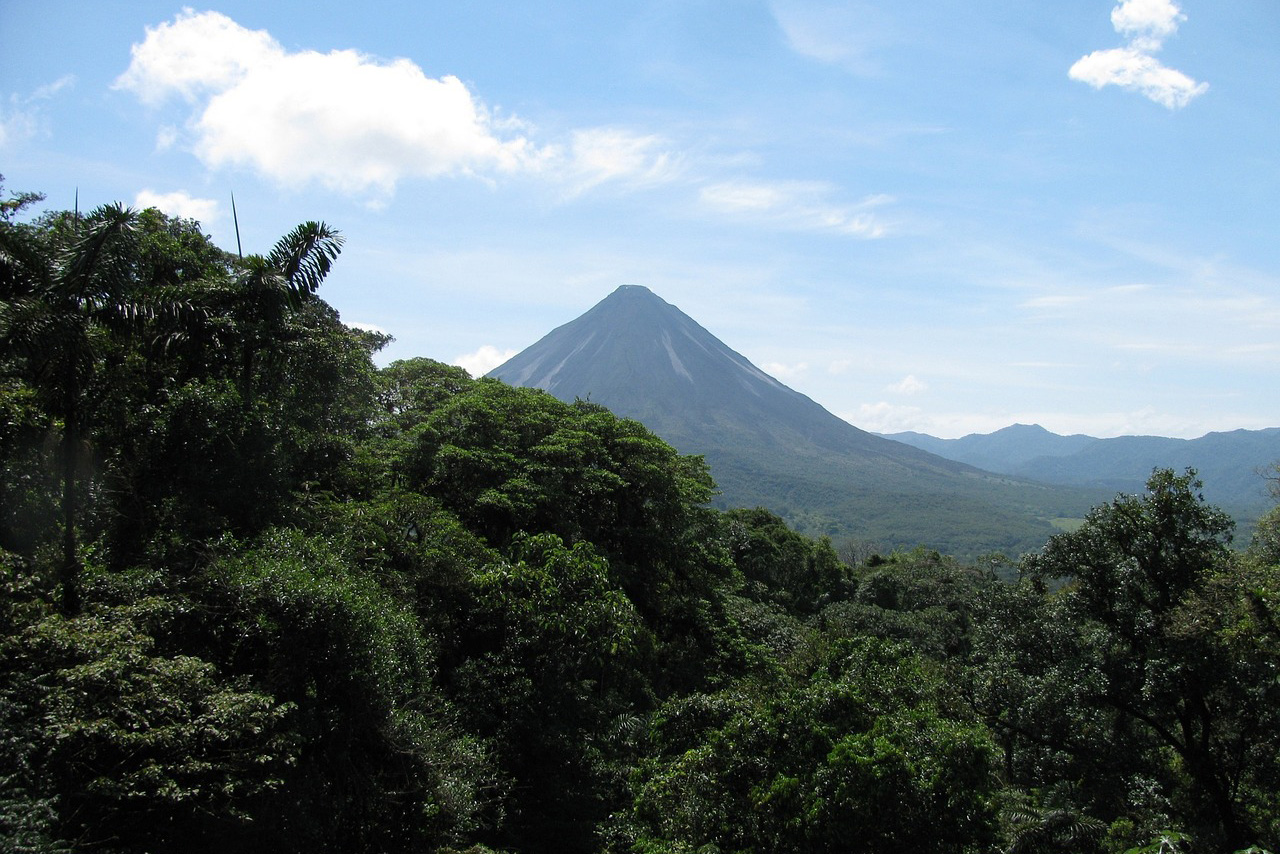 Self-Drive Adventure: From San José to the Pacific Ocean - La Fortuna