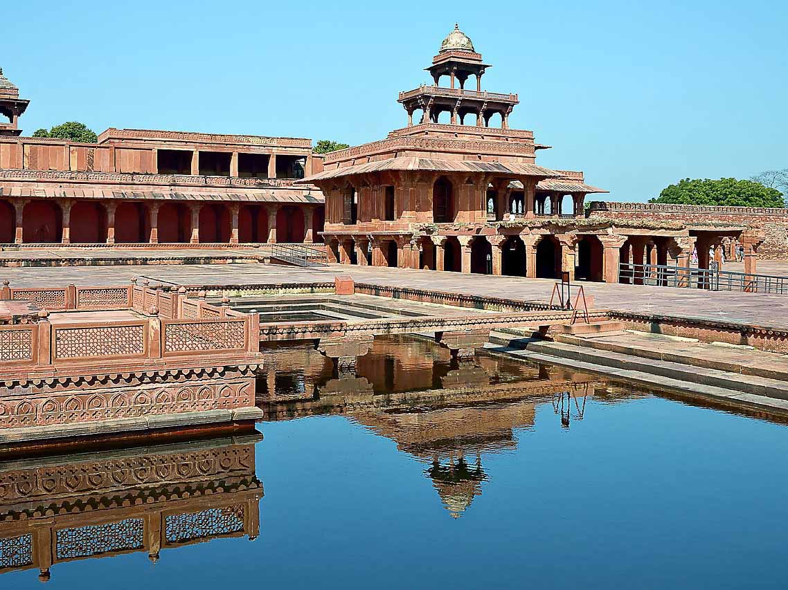 Agra to Jaipur (via Fatehpur Sikri)